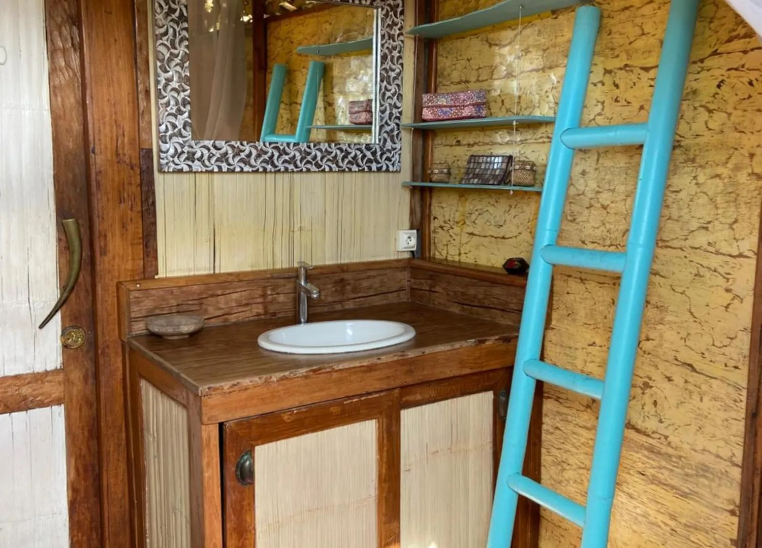 펜션 Maharepa  Fare Teak Avec Palapa Et Piscine Partagee 빌라